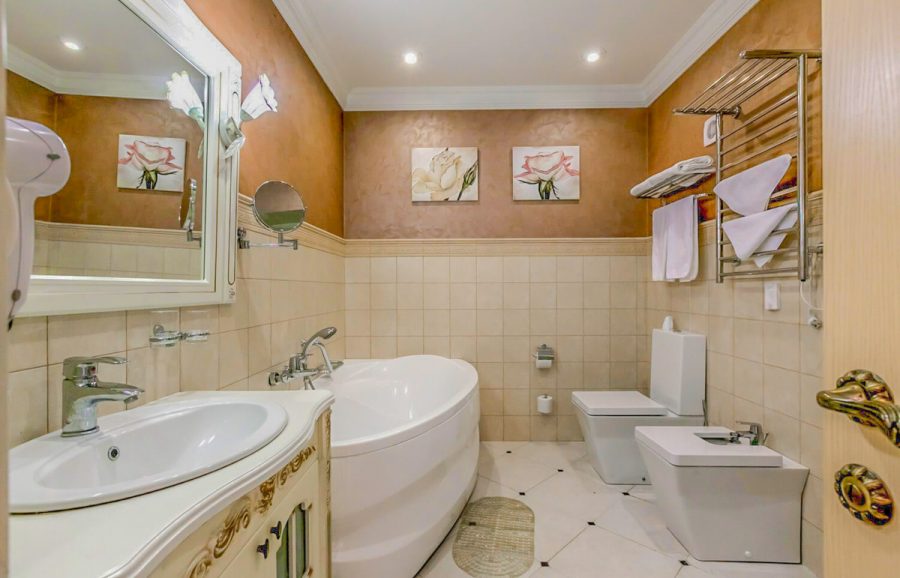 Апартамент в санатории Джинал в городе Кисловодске - фотография