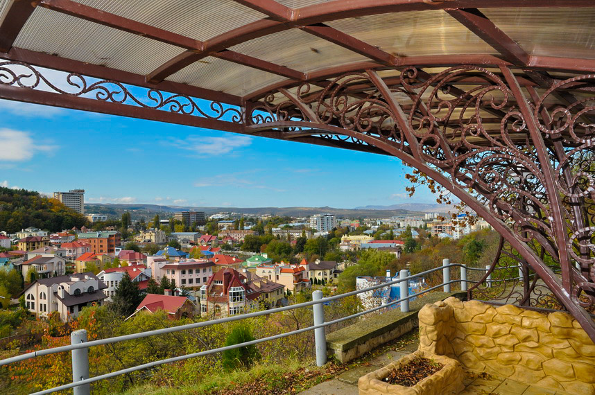 Беседка в санатории Джинал в городе Кисловодске - фотография