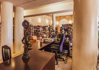 Библиотека в санатории Джинал в городе Кисловодске - фотография