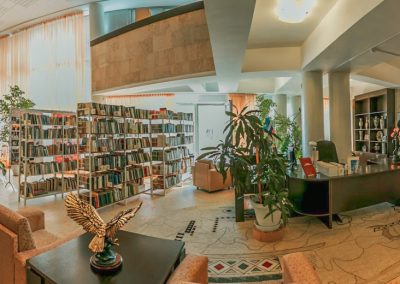 Библиотека в санатории Джинал в городе Кисловодске - фотография