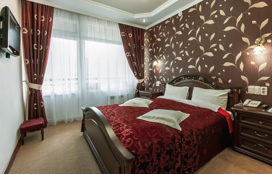 Номер двухместный двухкомнатный дабл премиум в санатории Джинал в городе Кисловодске - фотография