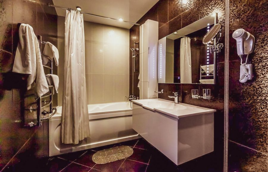 Номер двухместный двухкомнатный дабл премиум в санатории Джинал в городе Кисловодске - фотография