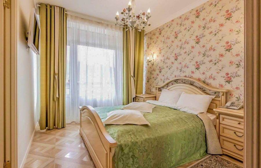 Номер двухместный двухкомнатный дабл премиум в санатории Джинал в городе Кисловодске - фотография