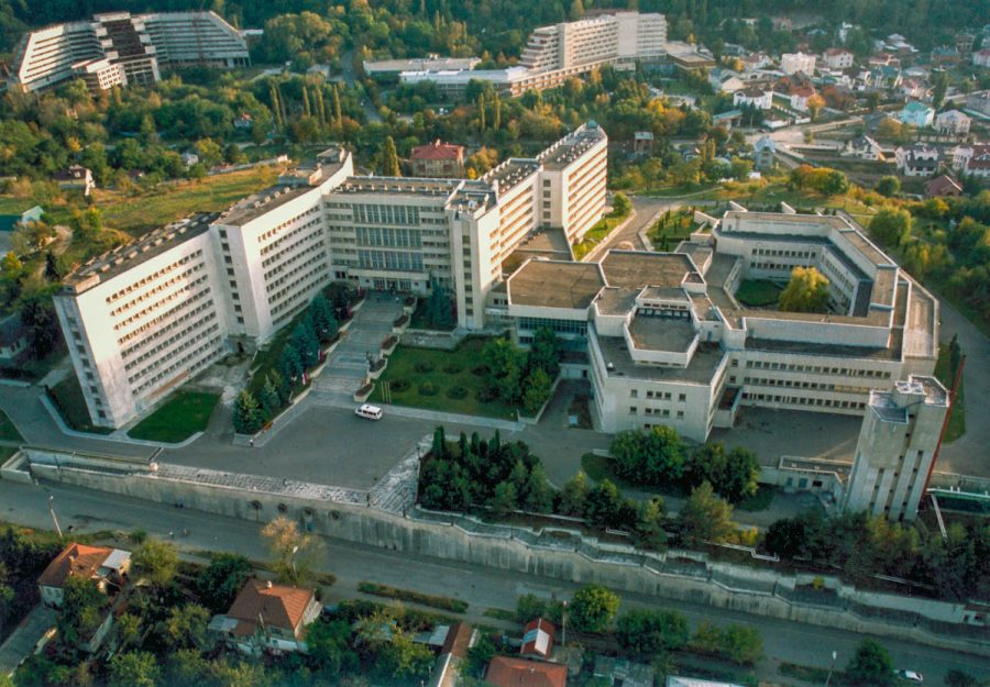 Санаторий Джинал в городе Кисловодск - фотография