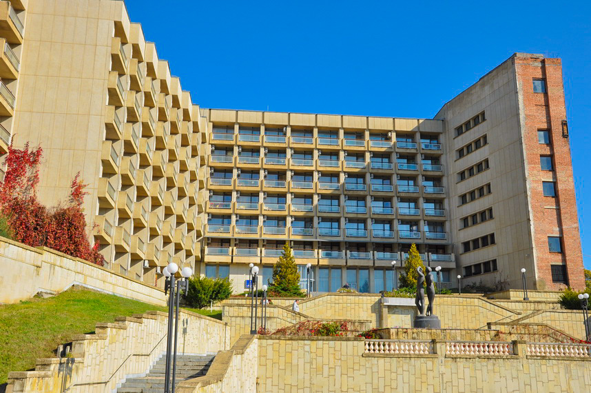 Санаторий Джинал в городе Кисловодск - фотография