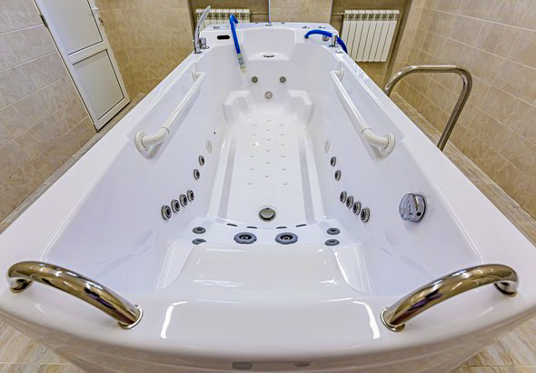 Аэрогидромассажная ванна в санатории Джинал в городе Кисловодске - фотография