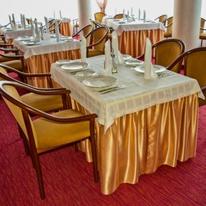 Ресторан в санатории Джинал в городе Кисловодске - фотография