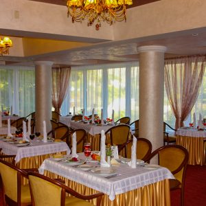 Ресторан в санатории Джинал в городе Кисловодске - фотография