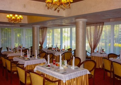 Ресторан в санатории Джинал в городе Кисловодске - фотография