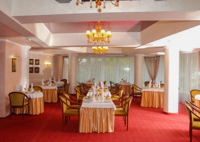 Ресторан в санатории Джинал в городе Кисловодске - фотография