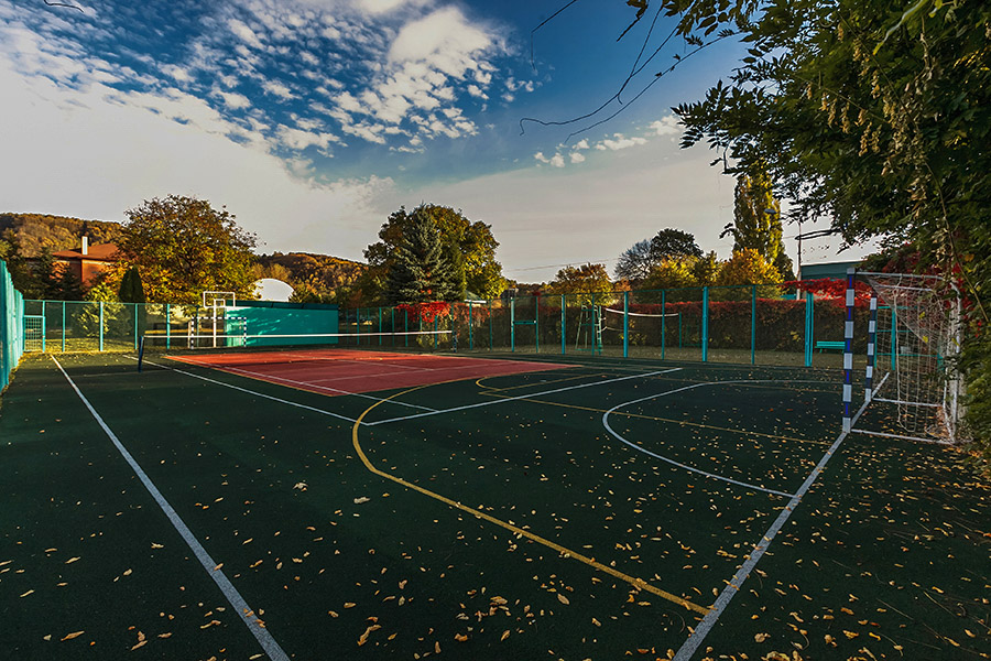 Спортивная площадка в санатории Джинал в городе Кисловодске - фотография