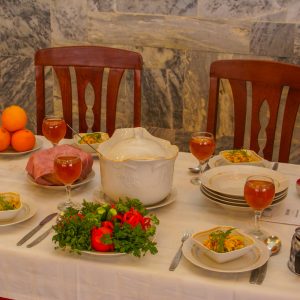 Столовая в санатории Джинал в городе Кисловодске - фотография