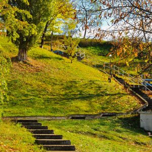 Территория в санатории Джинал в городе Кисловодске - фотография