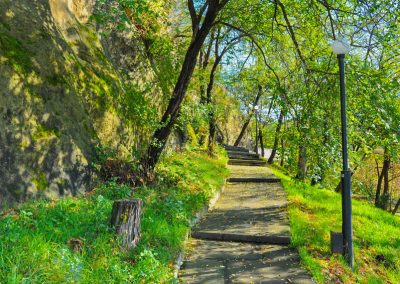 Территория в санатории Джинал в городе Кисловодске - фотография