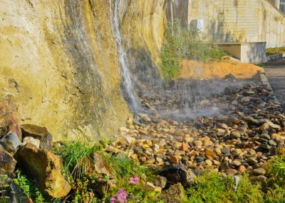 Территория в санатории Джинал в городе Кисловодске - фотография