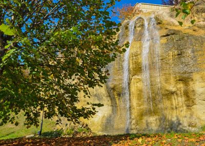 Территория в санатории Джинал в городе Кисловодске - фотография