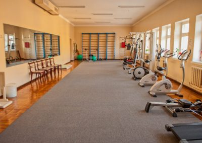 Тренажерный зал в санатории Джинал в городе Кисловодске - фотография