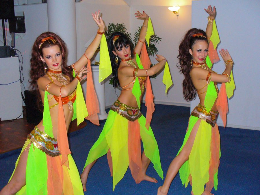 Развлекательная программа в ресторане в санатории Джинал в городе Кисловодске - фотография