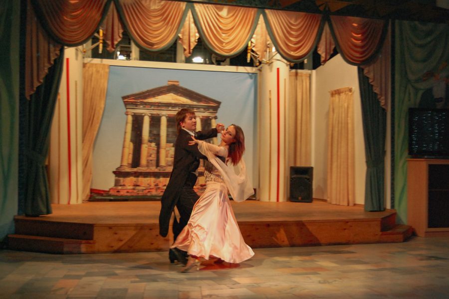 Развлекательная программа в ресторане в санатории Джинал в городе Кисловодске - фотография