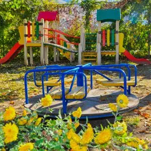 Детская площадка в санатории Джинал в городе Кисловодске - фотография