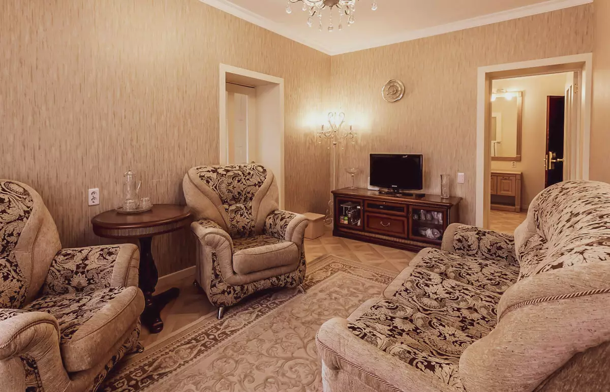 Номер двухместный двухкомнатный дабл премиум в санатории Джинал в городе Кисловодске - фотография