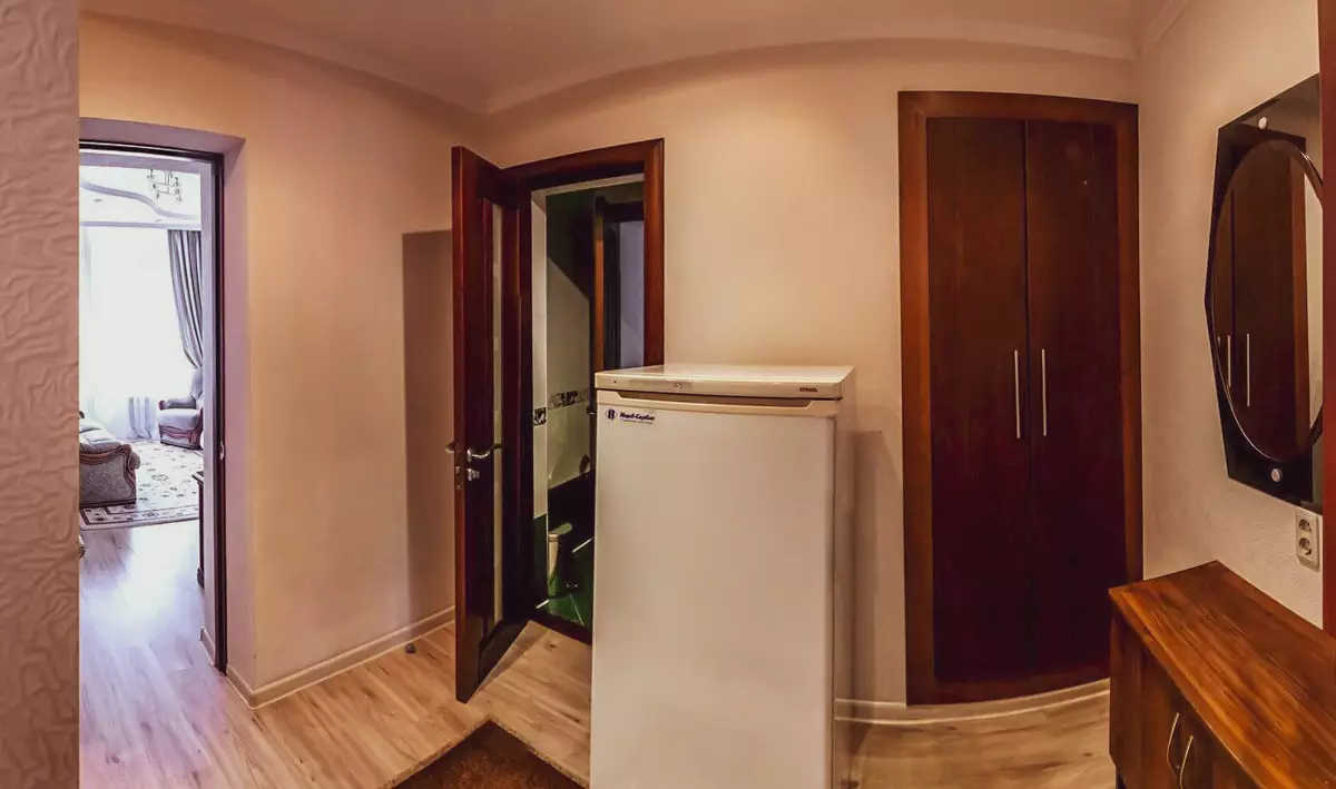 Номер двухместный двухкомнатный дабл премиум в санатории Джинал в городе Кисловодске - фотография