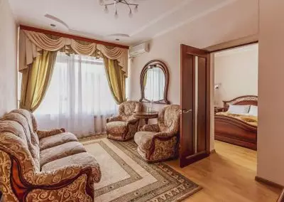 Номер двухместный двухкомнатный дабл премиум в санатории Джинал в городе Кисловодске - фотография