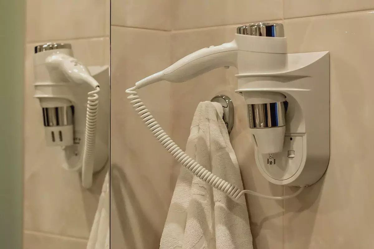 Номер двухместный дабл комфорт в санатории Джинал в городе Кисловодске - фотография