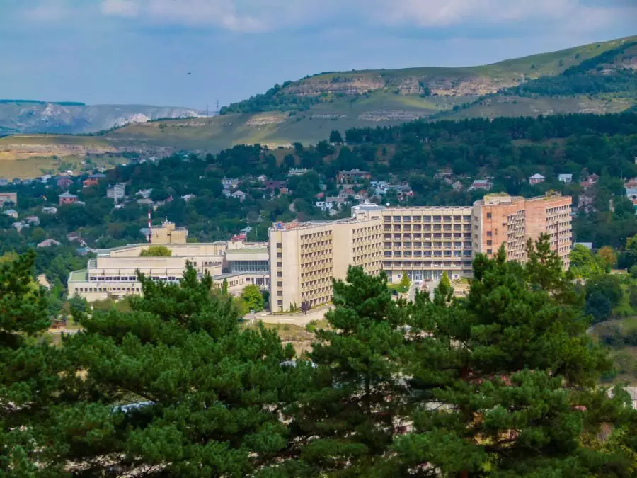 Санаторий Джинал в городе Кисловодск - фотография