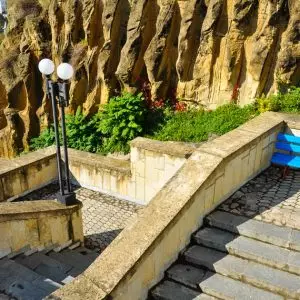 Территория в санатории Джинал в городе Кисловодске - фотография